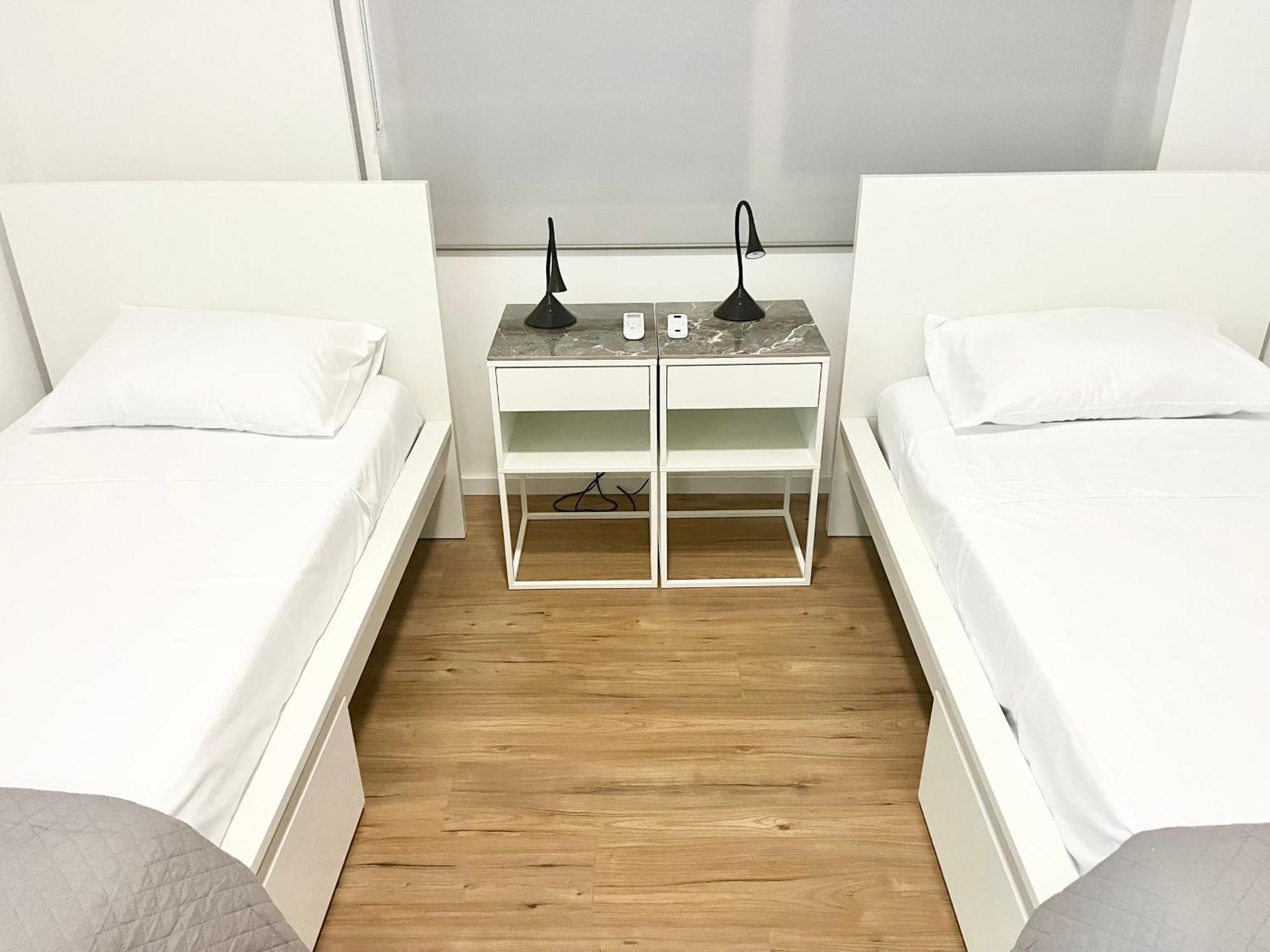 Modern Apartment Near Mckenzie Beach Larnaca Esterno foto